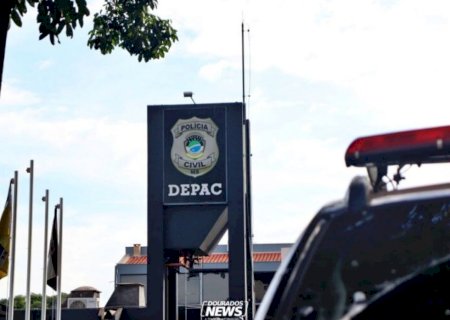 Homem é detido após denúncia de agressão contra cão no centro de Dourados