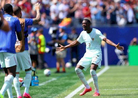 Dembélé comemora 1º lugar do grupo: "O que vem pela frente é ainda mais importante"