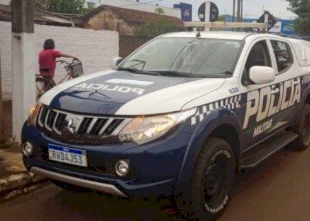 Itaporã - Irritado ao ser acordado, homem ameaça esposa e filhos adolescentes de morte