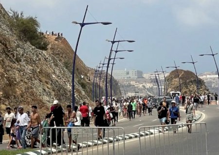 Migrantes cruzam fronteira e entram em Ceuta; militares são acionados