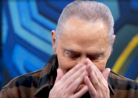 Everaldo Marques se emociona ao falar com Luis Roberto antes de Brasil x Noruega