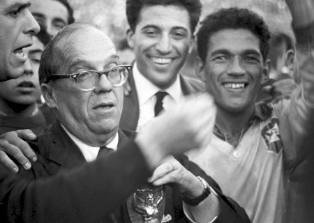 Garrincha já teve suspensão anulada e disputou final da Copa do Mundo; entenda