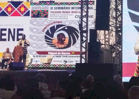 Sociólogo africano diz que Brasil é atacado por causa de terras raras