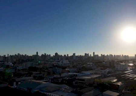 Quinta-feira será de calor, baixa umidade e chance de chuva em parte de Mato Grosso do Sul