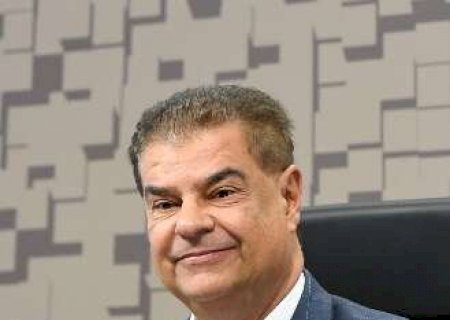 Nelsinho recua da disputa ao Senado para manter bloco unido em torno de Riedel