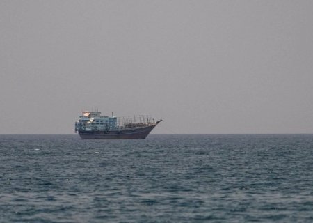 Irã amplia ataques a países do Golfo Pérsico após ofensiva dos EUA