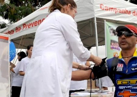Pesquisa de polipílula para prevenção do AVC busca 8,5 mil voluntários