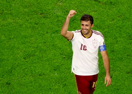 Manchester City recusa segunda oferta do Barcelona por Rodri, diz imprensa inglesa