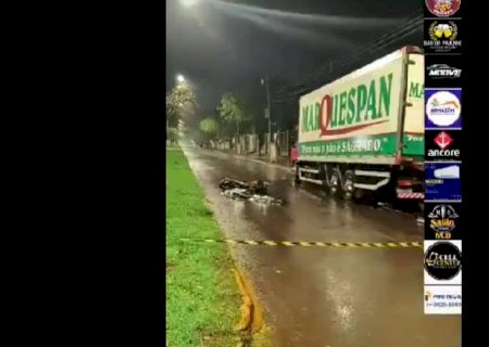 Jovem motociclista morre após bater na traseira de caminhão estacionado em Dourados
