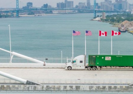 EUA impõem tarifas de 50% sobre produtos canadenses