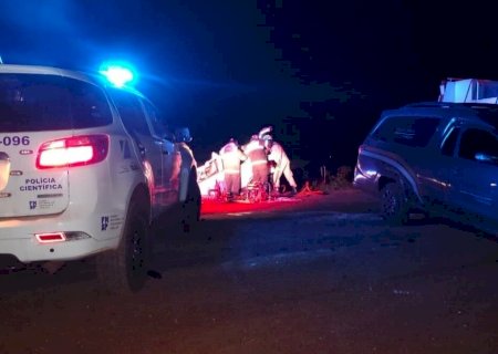 Vídeo - Casal morre em acidente com animal na pista e carreta entre Rio Brilhante e Maracaju