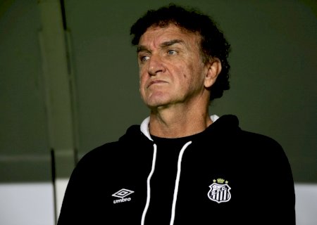 Cuca assume culpa por derrota do Santos, mas faz cobrança ao elenco: "Ter mais alma"