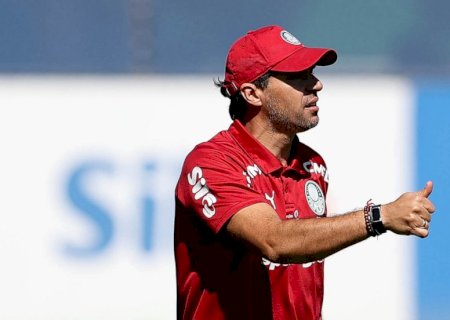 Escalação do Palmeiras: Abel tem dúvidas no meio e no ataque para jogo decisivo da Libertadores