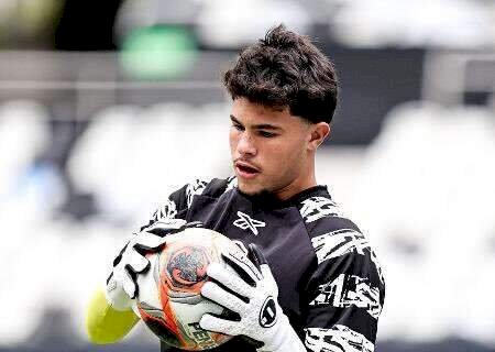 Bruninho Samudio &eacute; afastado do Botafogo por quest&otilde;es disciplinares