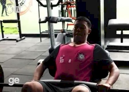 Corinthians parabeniza Palmeiras pelo aniversário de 112 anos: "Maior Dérbi do mundo"