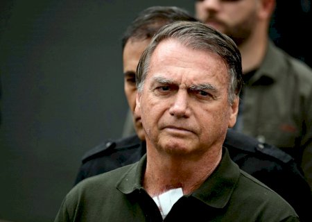 Bolsonaro pede autorização para deixar prisão domiciliar e ir ao dentista; nome indicado pela defesa é esposa de Flávio | G1