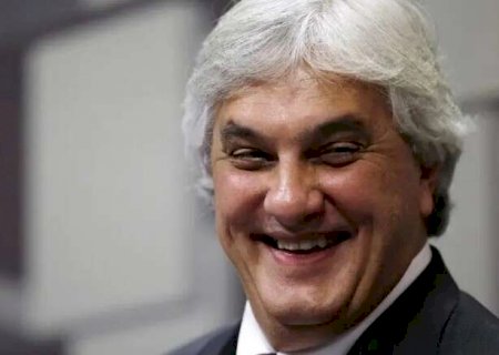 Com apenas R$ 736 na conta, candidato ao governo vai para Serasa