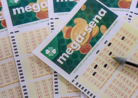 Mega-Sena acumula para R$ 135 milhões; confira as dezenas sorteadas