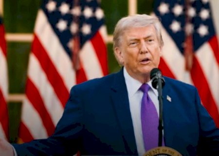 Trump foi escondido em caminhão e fez voo secreto por ameaça do Irã, diz jornal