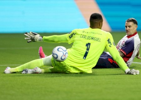 Palmeiras blinda Carlos Miguel após nova falha: "Somos uma sociedade"
