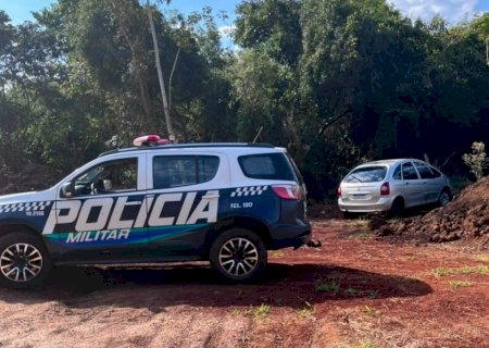 Veículo suspeito é encontrado escondido em mata em Maracaju