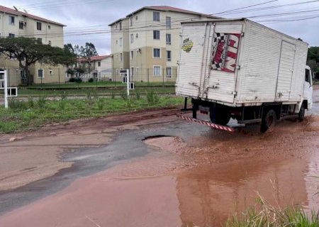 Papy cobra recuperação de trecho esburacado da Avenida Três Barras, em Campo Grande