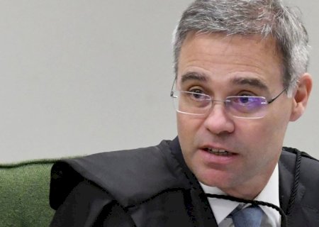 Mendonça usou pedido do partido Novo para afastar diretor-geral da PF