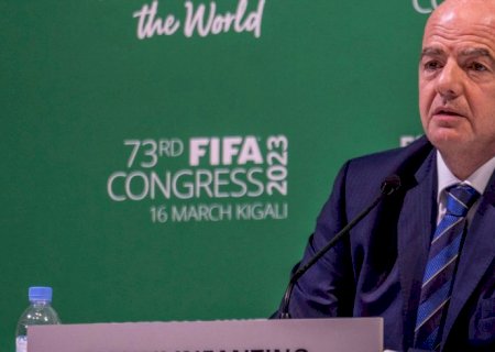 Federação Francesa retira apoio à reeleição de Infantino na Fifa