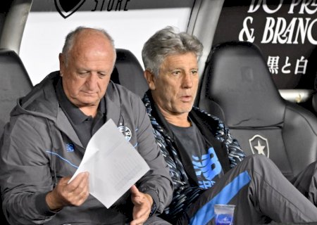 Histórico! Felipão e Renato ficam juntos no banco em jogo do Grêmio; veja vídeo