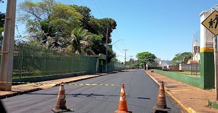 Itaporã - Recapeamento avança na Cohab e moradores destacam melhorias