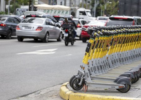 Fiscalização de bicicletas e patinetes elétricos começa hoje no SP