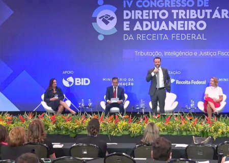 Durigan defende Receita como plataforma de inteligência do Estado