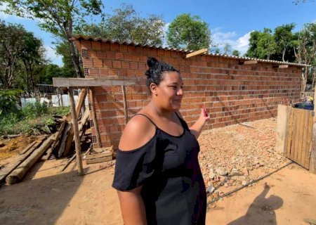 Solidariedade faz a força e Ana Paula consegue recuperar casa destelhada
