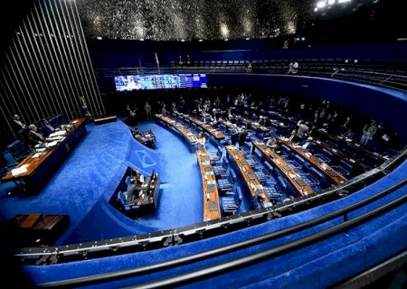 Fim da escala 6x1 entra em discussão no Senado na terça-feira