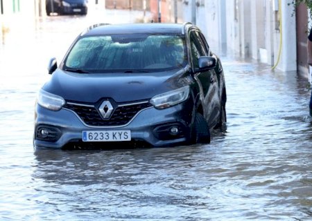 Tempestade Adam faz pelo menos cinco mortes na Espanha