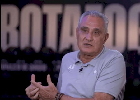 Troca de informações, ligação de vídeo... Saiba como Tite acompanha convocados do Botafogo à distância