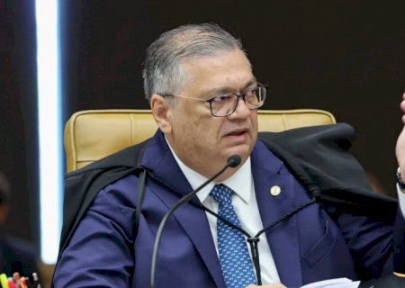 Dino expõe relatório com ameaça de assassinato contra ministros do STF