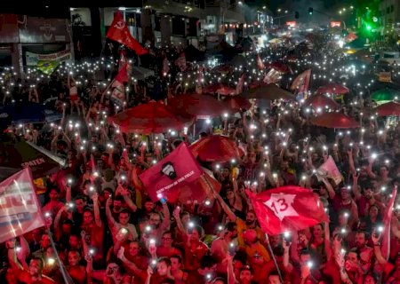 Vitória de Lula repercute na imprensa europeia e asiática