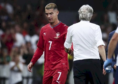 “Faltou com a palavra?' Jorge Jesus é questionado sobre CR7 e arranca com o carro; vídeo