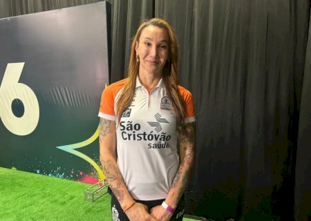 Tifanny vai ao lançamento da Superliga e cogita entrar na Justiça para jogar: "Mostrar que eu existo"